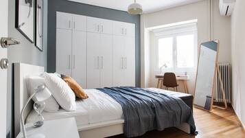 Appartement | 2 slaapkamers, een bureau, een laptopwerkplek, verduisterende gordijnen