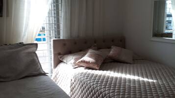 3 habitaciones, tabla de planchar con plancha y wifi gratis