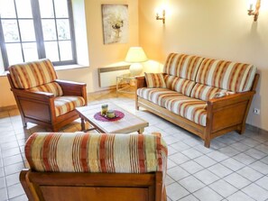 Télévision, cheminée