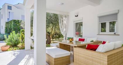 Ferienwohnung File by Interhome