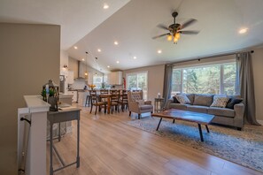 Smart TV, fireplace, video games, DVD player