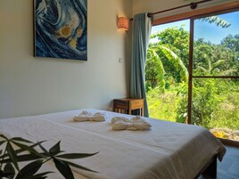 Comfort Bungalow | Desk, laptop workspace, free WiFi, bed sheets
