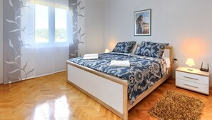 Uklassifisert bilde, 4 av 51, knapp