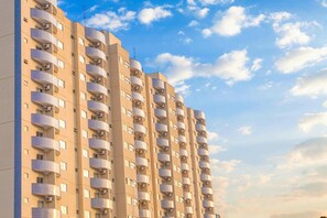 Exterior - Golden Dolphin Express (Caldas Novas)