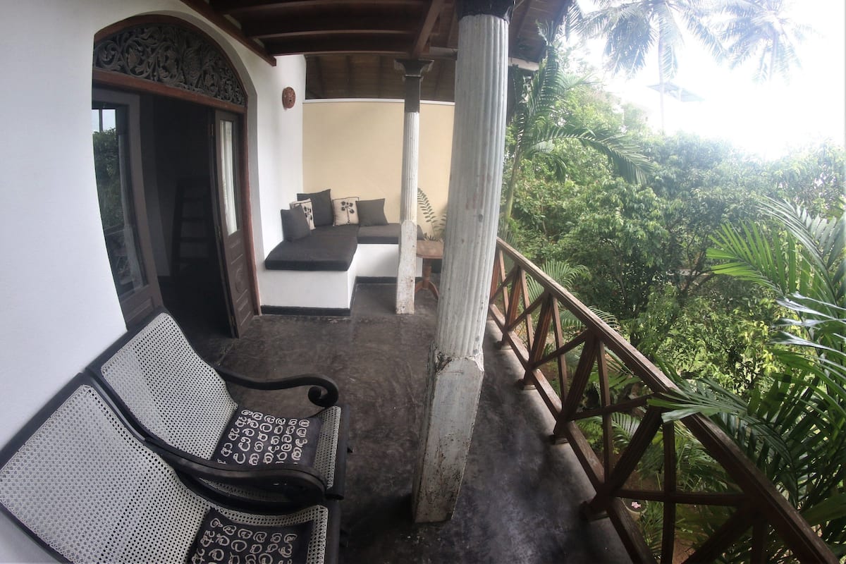 Deluxe Quadruple Room | Balcony