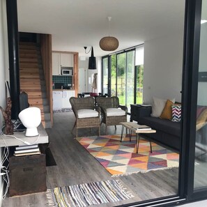 TV connectée, cheminée