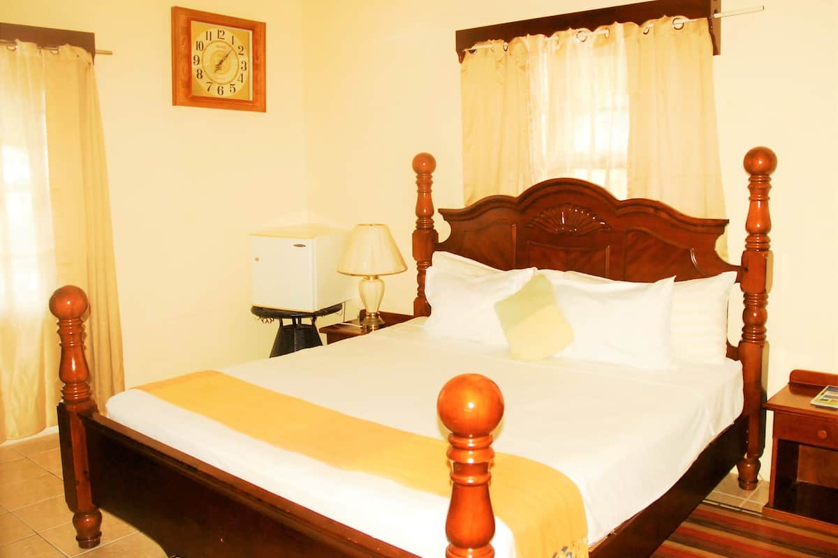 Free WiFi, bed sheets, wheelchair access