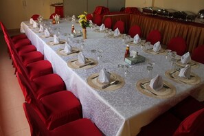 Dagelijks continentaal ontbijt inbegrepen