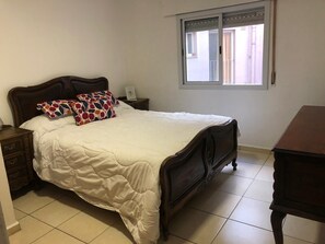 1 bedroom, WiFi, bed sheets, wheelchair access
