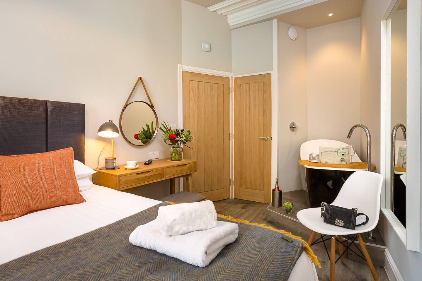 2 間睡房、熨斗/熨衫板、Wi-Fi