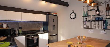 Kochgeschirr/Geschirr/Besteck