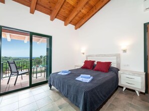 4 chambres, accès Internet