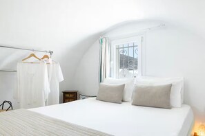 2 عدّة غرف نوم ومكواة/لوح كي وواي فاي مجانًا وملاءات أسرّة