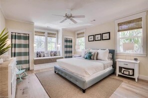 3 bedrooms, iron/ironing board, WiFi