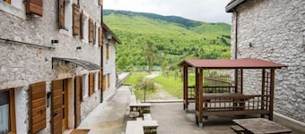Albergo Diffuso - Cjasa Ustin by Interhome