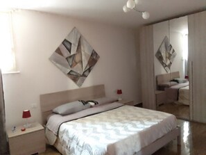 1 Schlafzimmer, Internetzugang