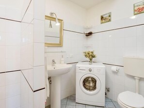 Hair dryer, towels