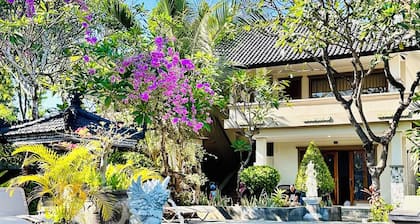 Puri Bali Lovina