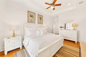 4 Schlafzimmer, Bügeleisen/Bügelbrett, kostenloses WLAN, Bettwäsche