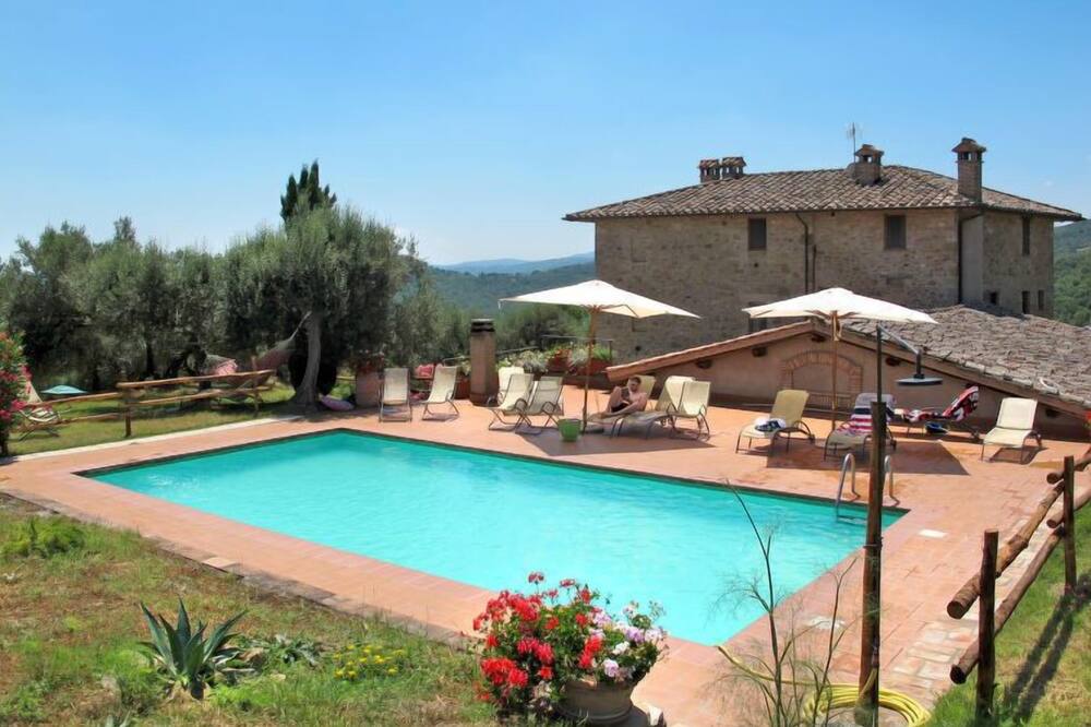 La Collina Fiorita by Interhome