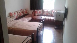 Standard Double or Twin Room, 1 Bedroom | Blackout drapes, free WiFi, bed sheets, wheelchair access - Appart'hotel Nouara (Chefchaouen)