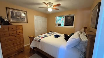 2 bedrooms, free WiFi, bed sheets