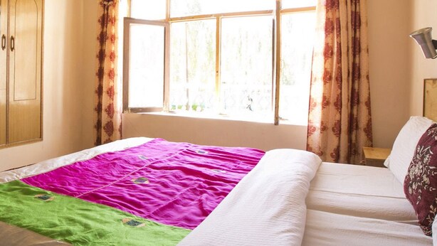 Unclassified image, 1 of 1, button - Siala guest house (Leh)