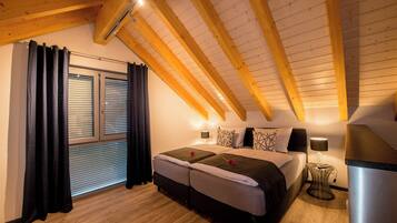 9 Schlafzimmer, Schreibtisch, kostenloses WLAN, Bettwäsche