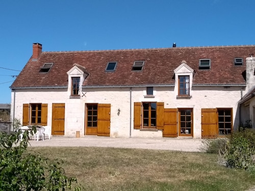 Modernised one bedroom house in the heart of the Touraine countryside