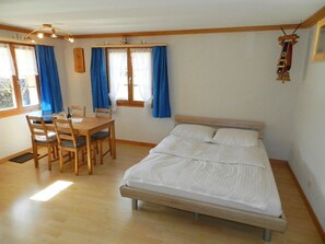 1 Schlafzimmer, Internetzugang