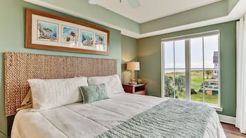 1 habitación, tabla de planchar con plancha y cuna de viaje