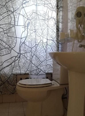 Shower, towels