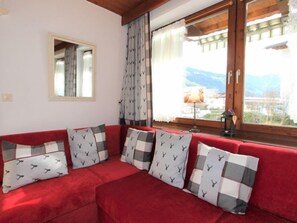 TV - Apartment Tyrol by Interhome (Aschau im Zillertal)