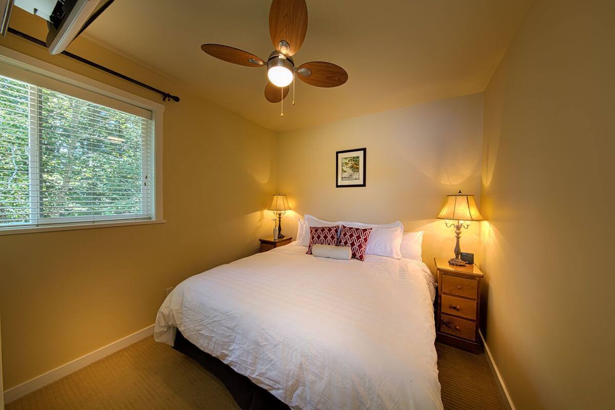 Lodge Room