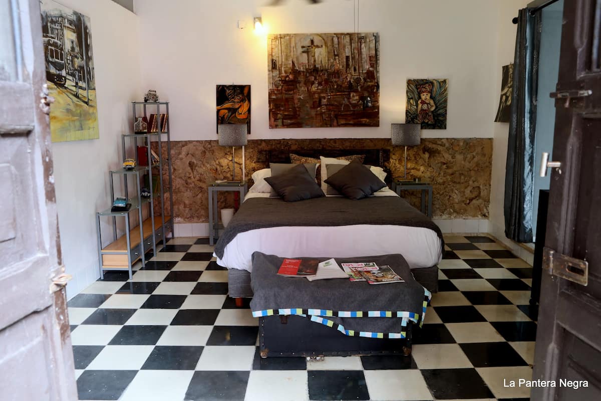 Ropa de cama de alta calidad y colchones con pillow-top