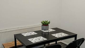 Family House | Private kitchen | Full-sized fridge, microwave, oven, stovetop