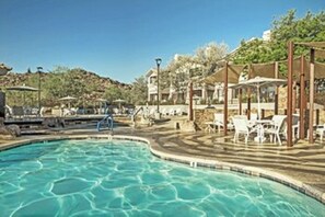 Piscina all'aperto