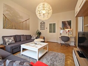 Fernseher, DVD-Player