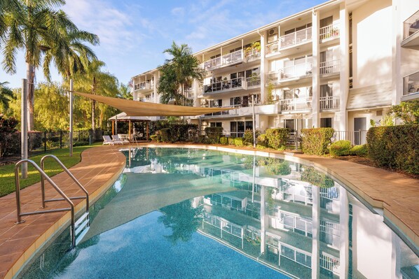 Exterior - Coral Coast Apartments Palm Cove AVC (Palm Cove)