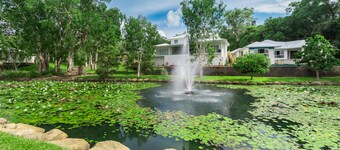 Coral Coast Apartments Palm Cove AVC