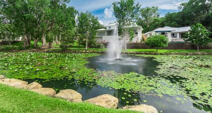 Coral Coast Apartments Palm Cove AVC