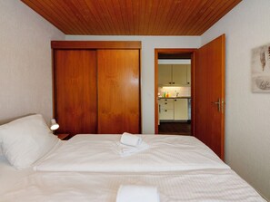 1 bedroom, Internet