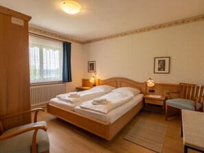 2 bedrooms, Internet