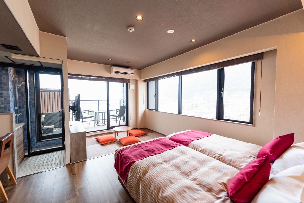 down duvets, free wifi, bed sheets