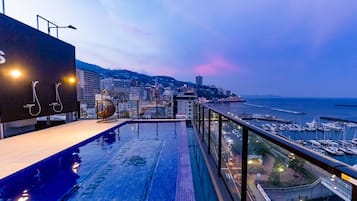 15 piscinas al aire libre