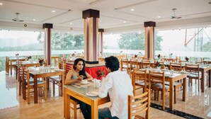 Unclassified image, 4 of 25, button - The Lake View Munnar Resort (Devikolam)