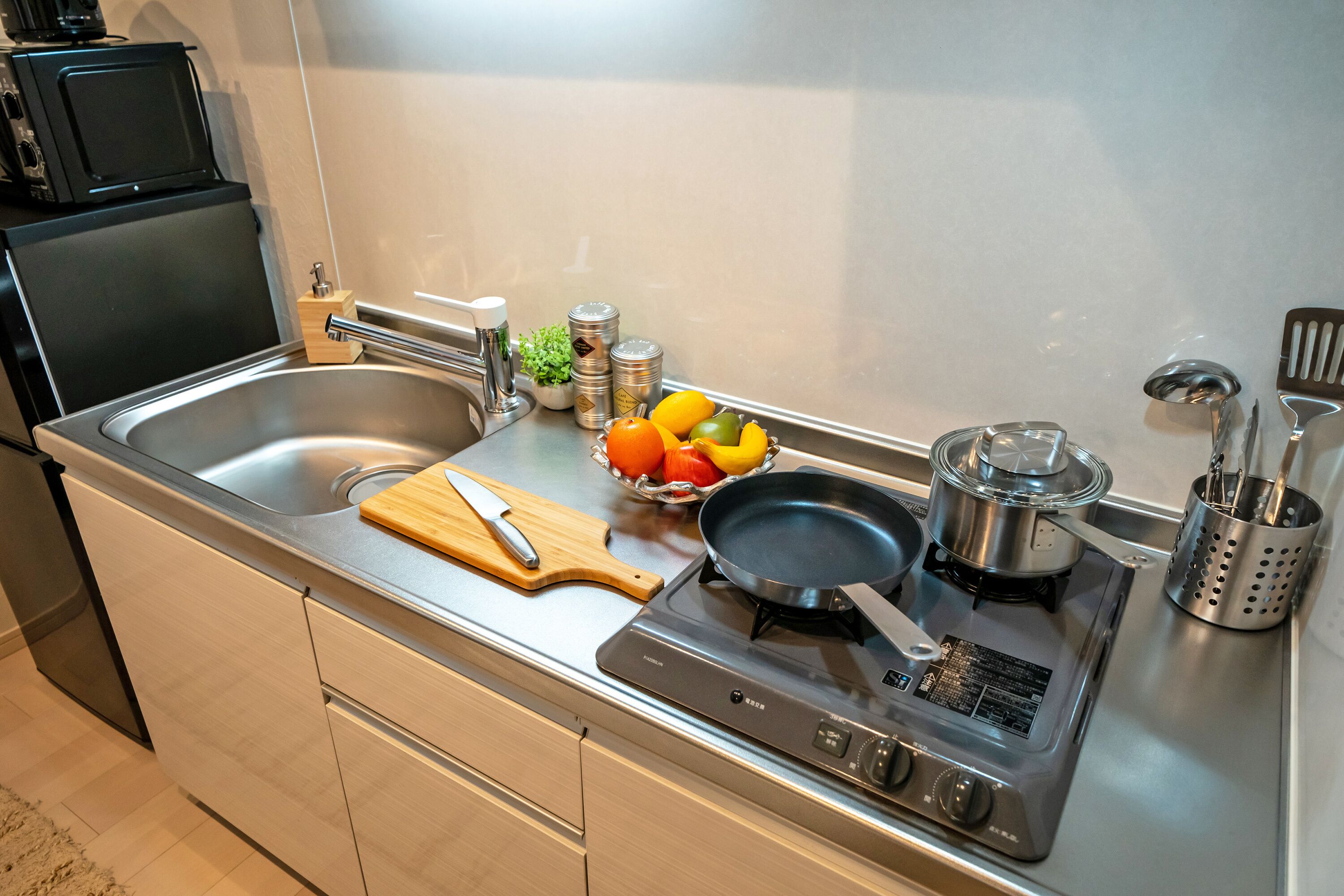 1 Bedroom Apartment #1,2 | Private kitchen | Fridge, microwave, stovetop, electric kettle