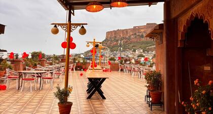 Om Heritage Hotel
