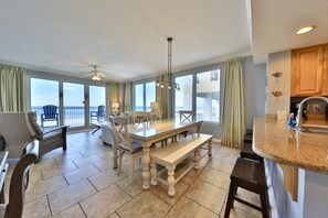 Interior - 1st Floor Marisol 4BR 3BA End Unit w/ Beach Chairs included!! (Panama City Beach)