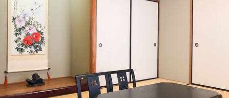 Traditional-Zimmer, Nichtraucher (Japanese style, Quintuple)